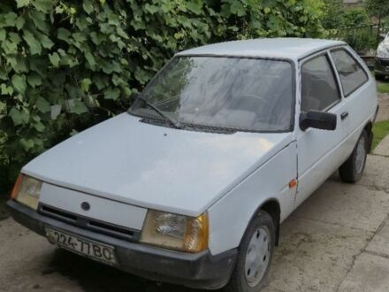 ЗАЗ 1102 Таврія 1998 у Пологах на Automoto.ua Білий ЗАЗ 1102 Таврія, об'ємом двигуна 1.1 л та пробігом 125 тис. км за 400 $, фото 1 на Automoto.ua