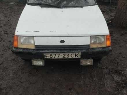 Белый ЗАЗ 1102 Таврия, объемом двигателя 1 л и пробегом 140 тыс. км за 550 $, фото 1 на Automoto.ua
