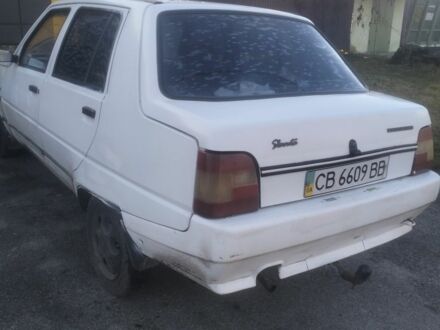 Белый ЗАЗ 1102 Таврия, объемом двигателя 1.2 л и пробегом 250 тыс. км за 828 $, фото 1 на Automoto.ua