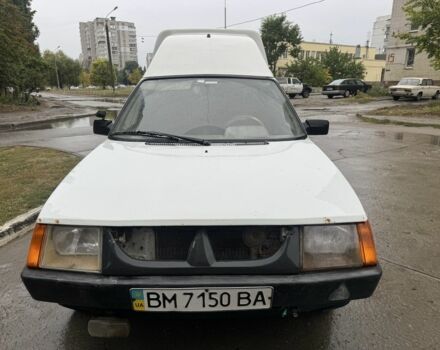 Белый ЗАЗ 1102 Таврия, объемом двигателя 1.3 л и пробегом 300 тыс. км за 650 $, фото 1 на Automoto.ua