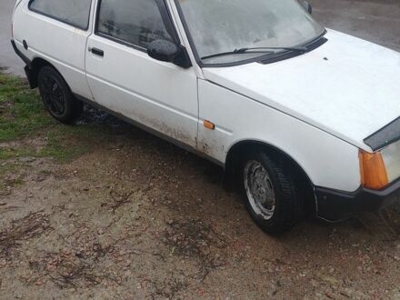 Білий ЗАЗ 1102 Таврія, об'ємом двигуна 1 л та пробігом 300 тис. км за 500 $, фото 1 на Automoto.ua