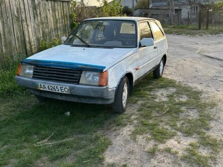 ЗАЗ 1102 Таврія 2004 у Києві на Automoto.ua Білий ЗАЗ 1102 Таврія, об'ємом двигуна 1.2 л та пробігом 15 тис. км за 24000 $, фото 1 на Automoto.ua
