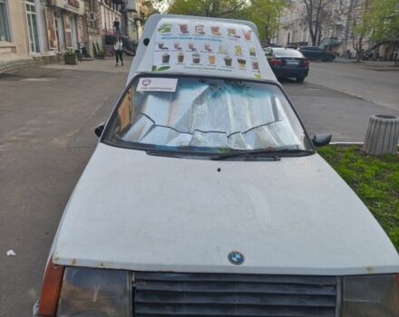 Белый ЗАЗ 1102 Таврия, объемом двигателя 1 л и пробегом 250 тыс. км за 2000 $, фото 1 на Automoto.ua
