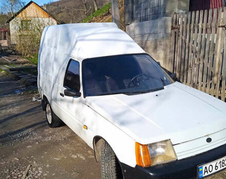 Белый ЗАЗ 1102 Таврия, объемом двигателя 1.2 л и пробегом 200 тыс. км за 1300 $, фото 1 на Automoto.ua