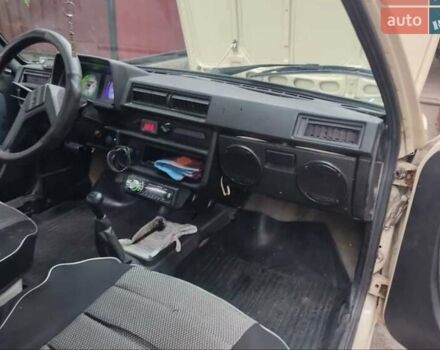 Бежевый ЗАЗ 1102 Таврия, объемом двигателя 1.1 л и пробегом 350 тыс. км за 1150 $, фото 8 на Automoto.ua