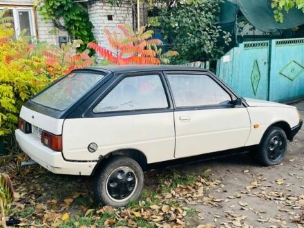 ЗАЗ 1102 Таврия 1989 в Синельниковом на Automoto.ua Бежевый ЗАЗ 1102 Таврия, объемом двигателя 0 л и пробегом 150 тыс. км за 321 $, фото 1 на Automoto.ua