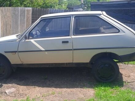 ЗАЗ 1102 Таврія 1991 у Золотоноше на Automoto.ua Бежевий ЗАЗ 1102 Таврія, об'ємом двигуна 1.1 л та пробігом 100 тис. км за 327 $, фото 1 на Automoto.ua