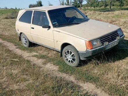 Бежевый ЗАЗ 1102 Таврия, объемом двигателя 1.1 л и пробегом 200 тыс. км за 475 $, фото 1 на Automoto.ua