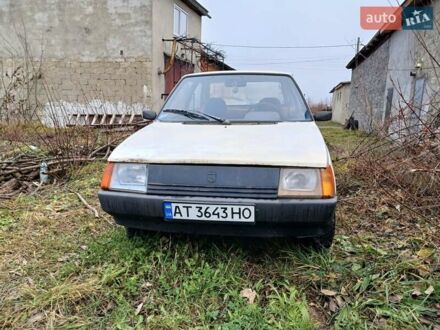 Бежевый ЗАЗ 1102 Таврия, объемом двигателя 1.1 л и пробегом 100 тыс. км за 750 $, фото 1 на Automoto.ua