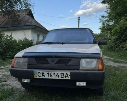 Бежевый ЗАЗ 1102 Таврия, объемом двигателя 1 л и пробегом 350 тыс. км за 213 $, фото 1 на Automoto.ua