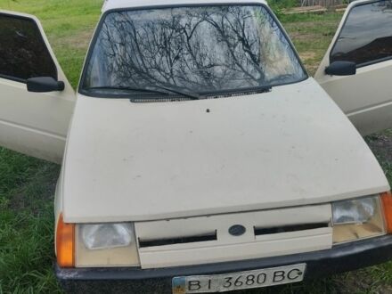 ЗАЗ 1102 Таврия 2003 в Лубнах на Automoto.ua Бежевый ЗАЗ 1102 Таврия, объемом двигателя 1.1 л и пробегом 127 тыс. км за 605 $, фото 1 на Automoto.ua