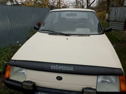 Бежевый ЗАЗ 1102 Таврия, объемом двигателя 1.1 л и пробегом 320 тыс. км за 750 $, фото 1 на Automoto.ua