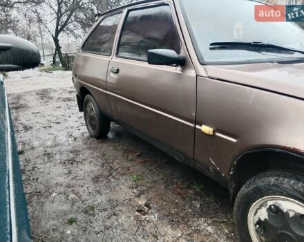 Коричневий ЗАЗ 1102 Таврія, об'ємом двигуна 1.1 л та пробігом 300 тис. км за 826 $, фото 3 на Automoto.ua