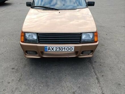 ЗАЗ 1102 Таврия 1993 в Харькове на Automoto.ua Коричневый ЗАЗ 1102 Таврия, объемом двигателя 1.09 л и пробегом 150 тыс. км за 750 $, фото 1 на Automoto.ua
