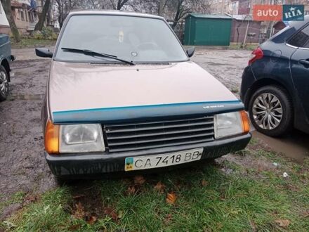 Коричневий ЗАЗ 1102 Таврія, об'ємом двигуна 1.1 л та пробігом 300 тис. км за 826 $, фото 1 на Automoto.ua