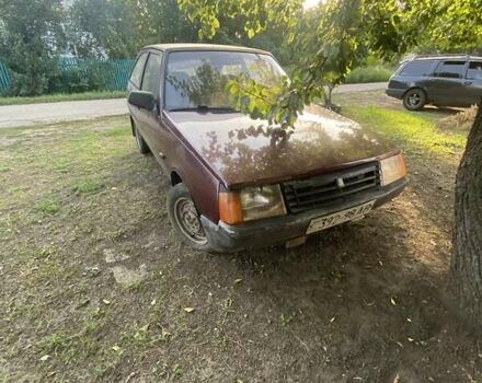 Красный ЗАЗ 1102 Таврия, объемом двигателя 1.1 л и пробегом 50 тыс. км за 356 $, фото 4 на Automoto.ua