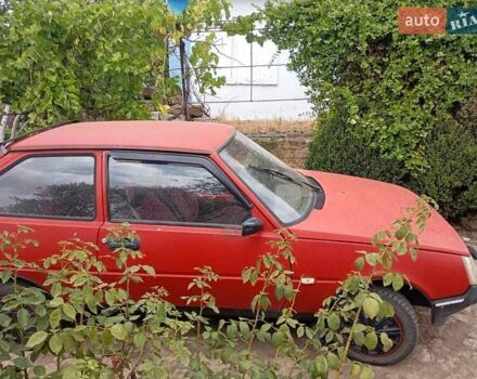 Червоний ЗАЗ 1102 Таврія, об'ємом двигуна 1 л та пробігом 999 тис. км за 721 $, фото 2 на Automoto.ua