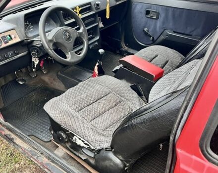 Красный ЗАЗ 1102 Таврия, объемом двигателя 1.1 л и пробегом 222 тыс. км за 700 $, фото 6 на Automoto.ua