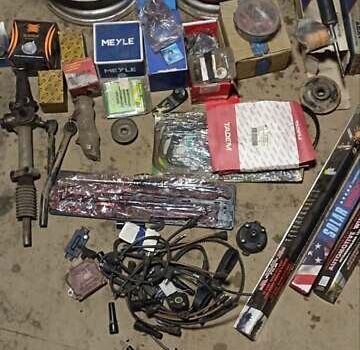 Червоний ЗАЗ 1102 Таврія, об'ємом двигуна 1.1 л та пробігом 915 тис. км за 1000 $, фото 6 на Automoto.ua