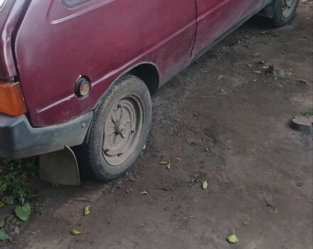 Красный ЗАЗ 1102 Таврия, объемом двигателя 1.3 л и пробегом 70 тыс. км за 239 $, фото 2 на Automoto.ua