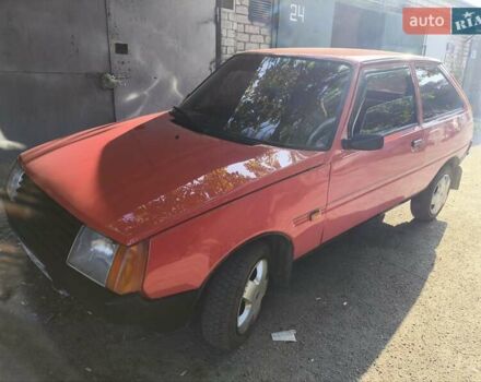 Красный ЗАЗ 1102 Таврия, объемом двигателя 1.1 л и пробегом 200 тыс. км за 950 $, фото 2 на Automoto.ua