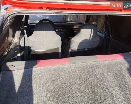 Красный ЗАЗ 1102 Таврия, объемом двигателя 1.1 л и пробегом 200 тыс. км за 950 $, фото 17 на Automoto.ua