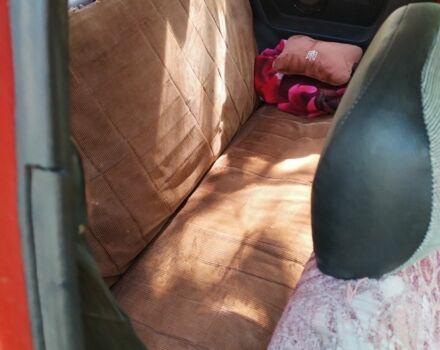 Красный ЗАЗ 1102 Таврия, объемом двигателя 1 л и пробегом 89 тыс. км за 485 $, фото 3 на Automoto.ua