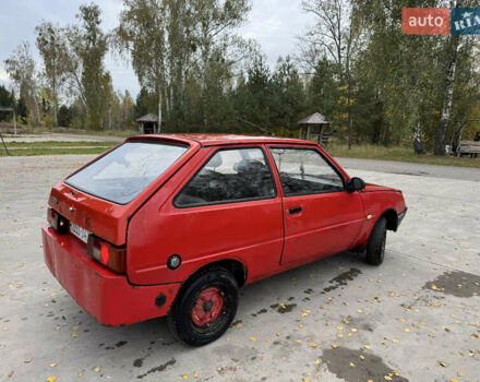 Красный ЗАЗ 1102 Таврия, объемом двигателя 1.2 л и пробегом 200 тыс. км за 350 $, фото 5 на Automoto.ua