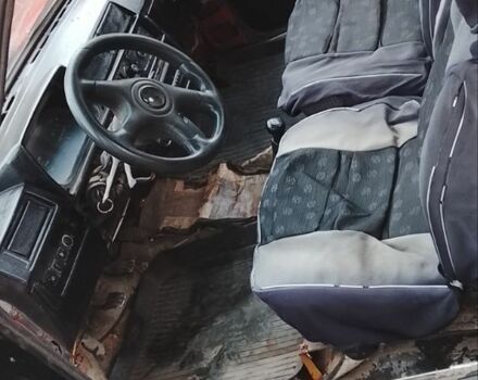 ЗАЗ 1102 Таврия 1993 в Днепре (Днепропетровске) на Automoto.ua Красный ЗАЗ 1102 Таврия, объемом двигателя 0 л и пробегом 200 тыс. км за 357 $, фото 4 на Automoto.ua