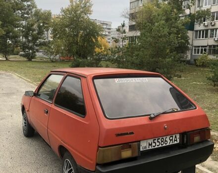 Красный ЗАЗ 1102 Таврия, объемом двигателя 1.2 л и пробегом 333 тыс. км за 357 $, фото 4 на Automoto.ua