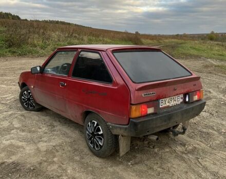 Красный ЗАЗ 1102 Таврия, объемом двигателя 1.1 л и пробегом 200 тыс. км за 1065 $, фото 2 на Automoto.ua
