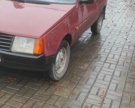 Красный ЗАЗ 1102 Таврия, объемом двигателя 0 л и пробегом 100 тыс. км за 333 $, фото 1 на Automoto.ua