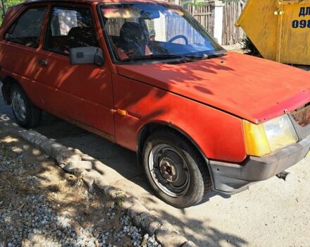 Красный ЗАЗ 1102 Таврия, объемом двигателя 1.1 л и пробегом 112 тыс. км за 511 $, фото 2 на Automoto.ua