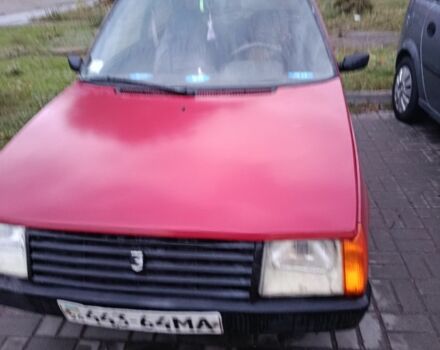 Красный ЗАЗ 1102 Таврия, объемом двигателя 0 л и пробегом 200 тыс. км за 600 $, фото 2 на Automoto.ua