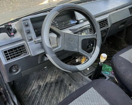 Красный ЗАЗ 1102 Таврия, объемом двигателя 1.1 л и пробегом 999 тыс. км за 325 $, фото 3 на Automoto.ua