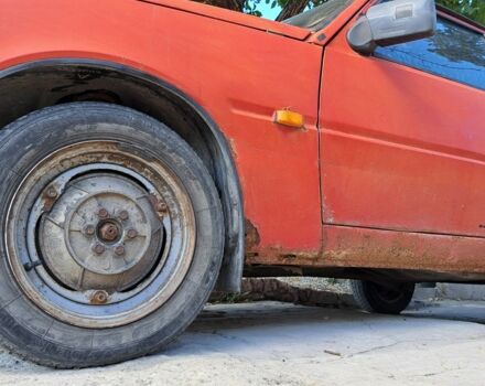 Красный ЗАЗ 1102 Таврия, объемом двигателя 1.1 л и пробегом 112 тыс. км за 511 $, фото 3 на Automoto.ua