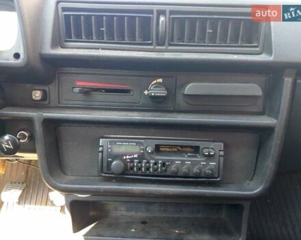 Красный ЗАЗ 1102 Таврия, объемом двигателя 1.1 л и пробегом 89 тыс. км за 386 $, фото 6 на Automoto.ua