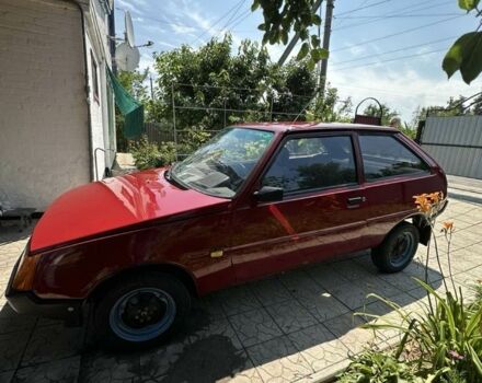 Красный ЗАЗ 1102 Таврия, объемом двигателя 1.1 л и пробегом 145 тыс. км за 700 $, фото 5 на Automoto.ua