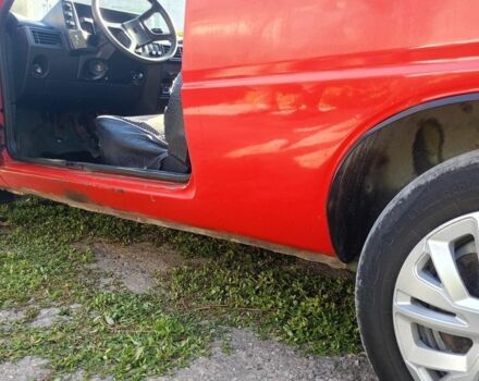 Красный ЗАЗ 1102 Таврия, объемом двигателя 1.1 л и пробегом 160 тыс. км за 511 $, фото 4 на Automoto.ua