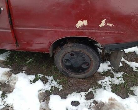 Красный ЗАЗ 1102 Таврия, объемом двигателя 1.1 л и пробегом 300 тыс. км за 200 $, фото 13 на Automoto.ua