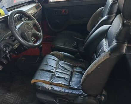 Красный ЗАЗ 1102 Таврия, объемом двигателя 1.1 л и пробегом 100 тыс. км за 900 $, фото 5 на Automoto.ua