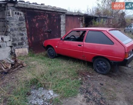 Красный ЗАЗ 1102 Таврия, объемом двигателя 1.1 л и пробегом 289 тыс. км за 831 $, фото 5 на Automoto.ua