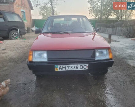 Красный ЗАЗ 1102 Таврия, объемом двигателя 1.4 л и пробегом 88 тыс. км за 600 $, фото 3 на Automoto.ua