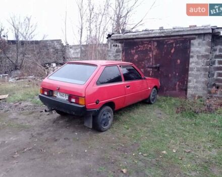 Красный ЗАЗ 1102 Таврия, объемом двигателя 1.1 л и пробегом 289 тыс. км за 831 $, фото 4 на Automoto.ua