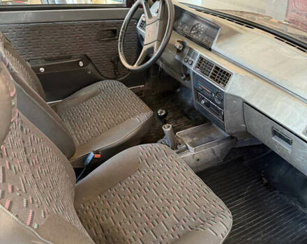 Красный ЗАЗ 1102 Таврия, объемом двигателя 1.09 л и пробегом 87 тыс. км за 950 $, фото 6 на Automoto.ua