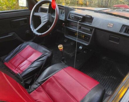 Красный ЗАЗ 1102 Таврия, объемом двигателя 1.1 л и пробегом 3 тыс. км за 404 $, фото 5 на Automoto.ua