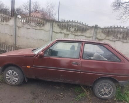 Красный ЗАЗ 1102 Таврия, объемом двигателя 1.1 л и пробегом 120 тыс. км за 261 $, фото 1 на Automoto.ua