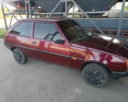Красный ЗАЗ 1102 Таврия, объемом двигателя 1 л и пробегом 3 тыс. км за 846 $, фото 3 на Automoto.ua