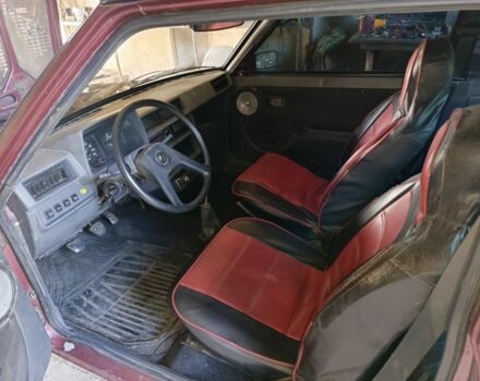 Красный ЗАЗ 1102 Таврия, объемом двигателя 1.1 л и пробегом 1 тыс. км за 727 $, фото 5 на Automoto.ua