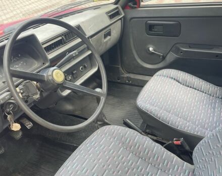 Красный ЗАЗ 1102 Таврия, объемом двигателя 1.1 л и пробегом 22 тыс. км за 900 $, фото 6 на Automoto.ua